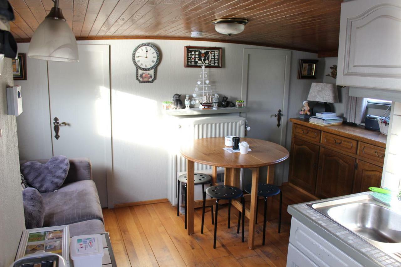 Spits-Lucie B&B Izegem Eksteriør billede